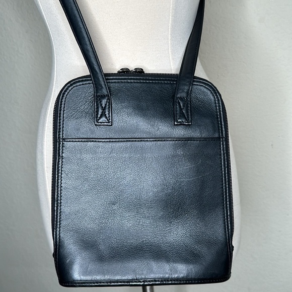 VTG Brighton One World Slim Leather Crossbody Bag Croc Emboss Single Strap Black - Picture 13 of 16